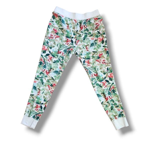 Stars Above Winter Holidays Print Thermal Pajamas Set - Picture 5 of 8